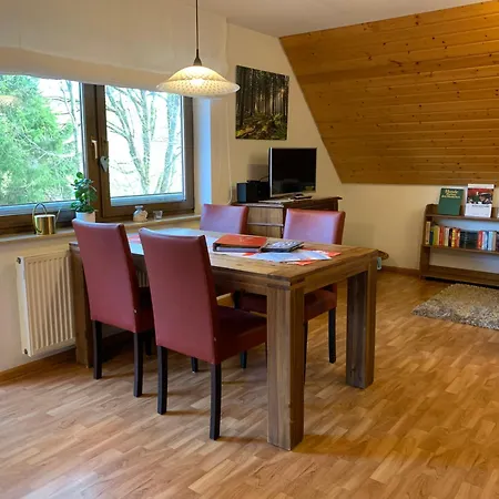 Gaestehaus Hundelbach 아파트 *