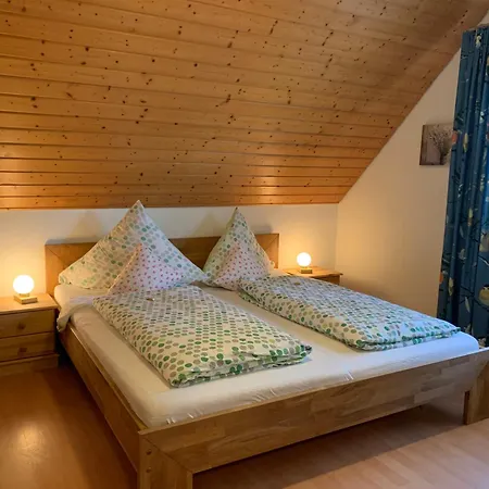 Gaestehaus Hundelbach Apartamento Lenzkirch