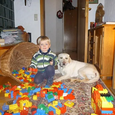 Gaestehaus Hundelbach 아파트 렌즈키르흐