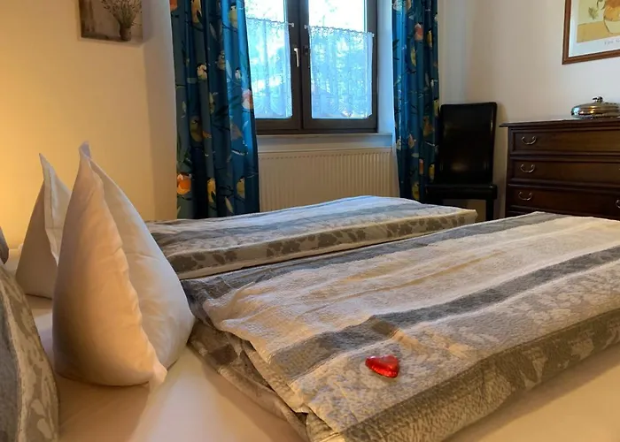 Апартаменты Gaestehaus Hundelbach