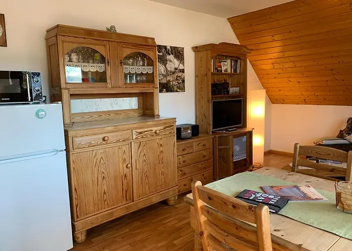 Gaestehaus Hundelbach * Ленцкирх