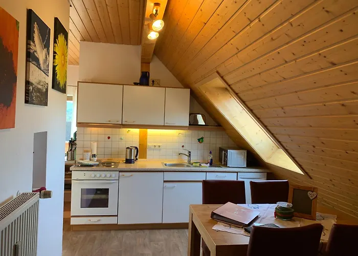 Gaestehaus Hundelbach Апартаменты *