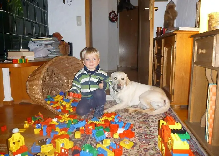 Gaestehaus Hundelbach Апартаменты Ленцкирх